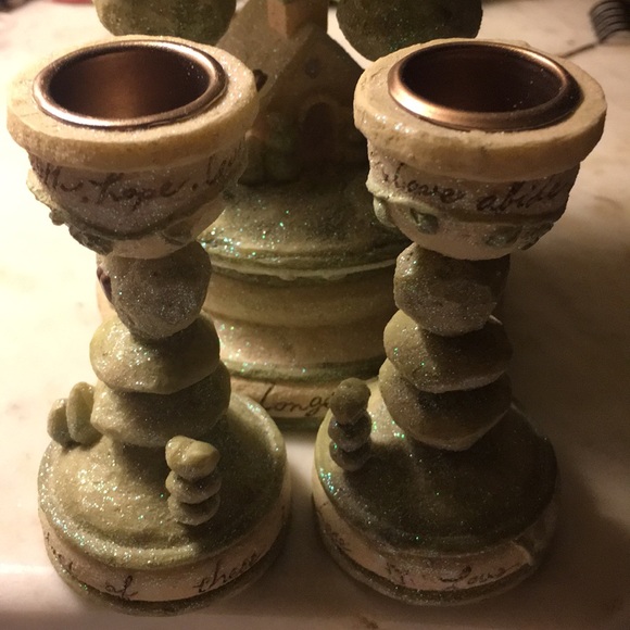 Sold…..  3 piece Foundations set by Karen Hahn - Picture 3 of 7